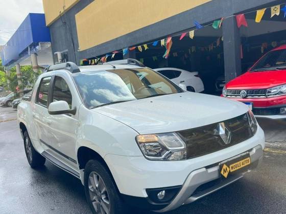 RENAULT DUSTER OROCH 2.0 16V FLEX DYNAMIQUE 4P AUTOMÁTICO